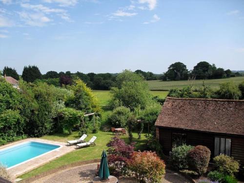Abbess Roding House | Countryside cottage with pool