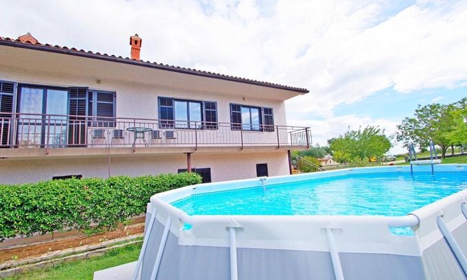 Sajini Apartment | Countryside holiday apartment with 3 bedrooms on peaceful location