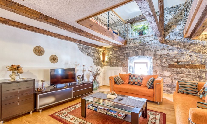Sezana House | Countryside House Gal, Dutovlje, Slovenia