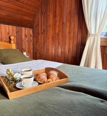 Lukovica Ski Chalet | Countryside cottage with mountain view