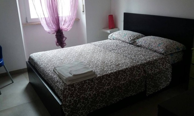 Pineta Apartment | Couple stay downtown