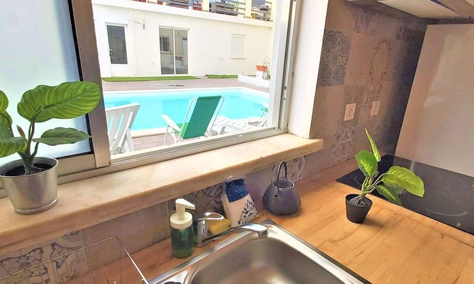 Arrentela House | Couples Choice 15 minutes from Lisbon