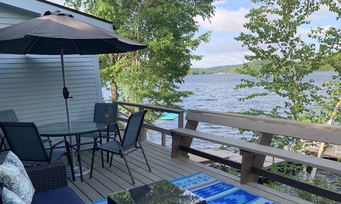 Brandon Cottage | Couple’s Getaway—Vintage 1920's Lake Front Cottage on Lake Hortonia in Vermont