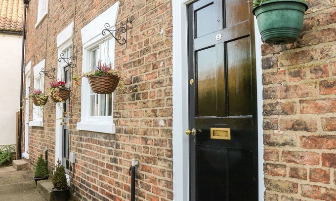 Ripon Cottage | COURT COTTAGE, pet friendly, character holiday cottage in Ripon