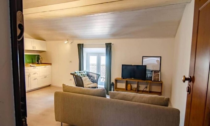 San Leonardo Apartment | Court1 Downtown apartment with free parking