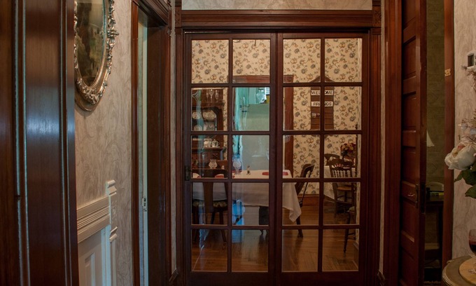 Clarksville Bed & Breakfast | Courthouse Inn B&B