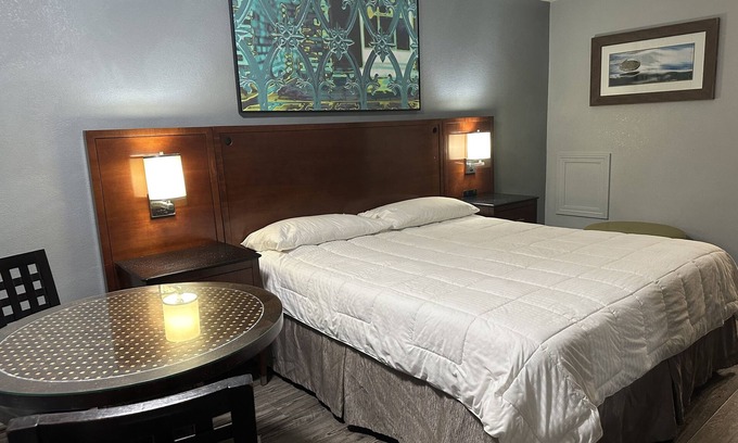 Courtland Hotel | Courtland Inn Motel