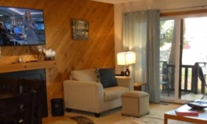 Bellaire Condo | Courtside Condo at Summit