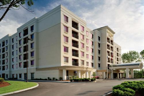 Natick Hotel | Courtyard Boston Natick