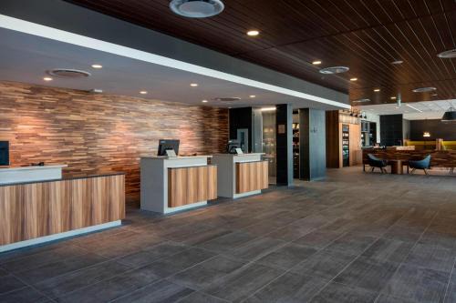 Prince George Hotel | Courtyard by Marriott Prince George