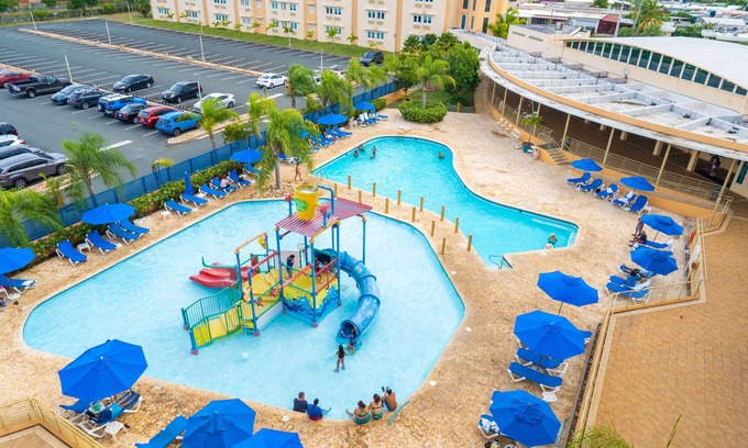Maleza Baja Hotel | Courtyard by Marriott Aguadilla