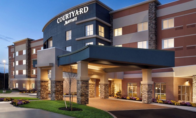 Readville Hotel | Courtyard by Marriott Boston Dedham/Westwood