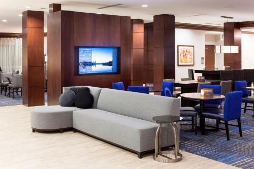 Plano Hotel | Courtyard by Marriott Dallas Plano/Richardson