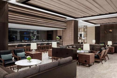Taizhou Hotel | Courtyard by Marriott Jiangsu Taizhou