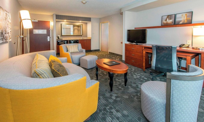 Prattville Hotel | Courtyard by Marriott Montgomery Prattville