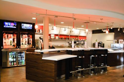 Salina Hotel | Courtyard by Marriott Salina
