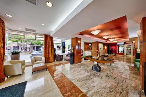 Miramar Hotel | Courtyard by Marriott San Juan Miramar