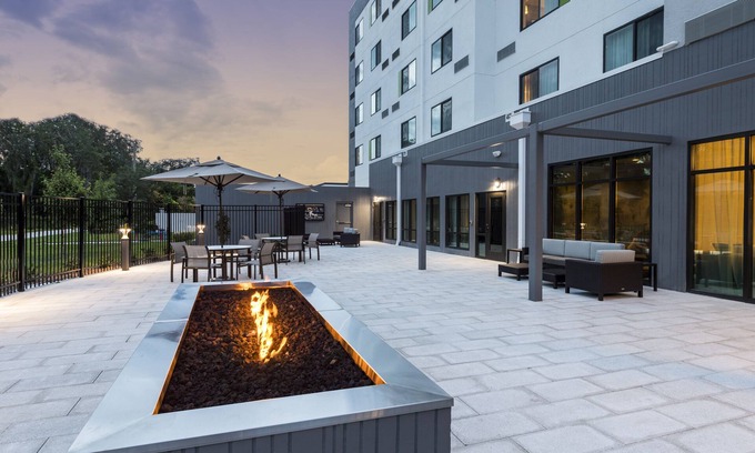 Citrus Park Hotel | Courtyard by Marriott Tampa Northwest/Veterans Expressway