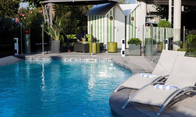 Saint - Martin - du - Touch Hotel | Courtyard by Marriott Toulouse Airport