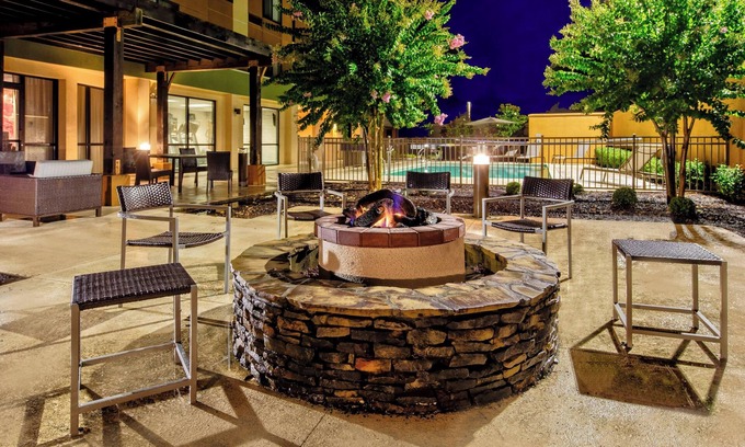Troy Hotel | Courtyard by Marriott Troy