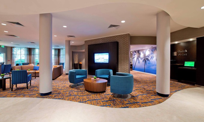 Southside Hotel | Courtyard by Marriott Jacksonville Flagler Center