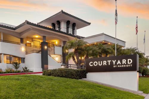 Solana Beach Hotel | Courtyard by Marriott San Diego Del Mar/Solana Beach
