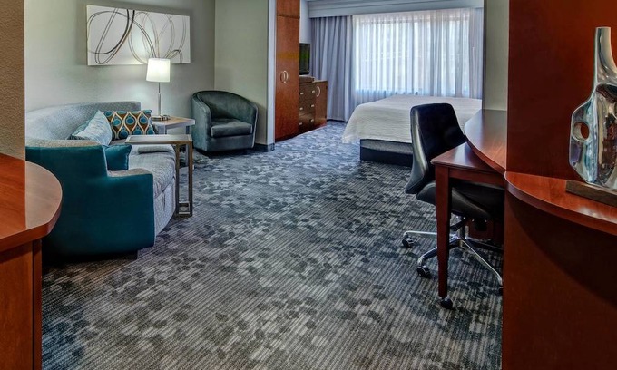 Troy Hotel | Courtyard by Marriott Troy