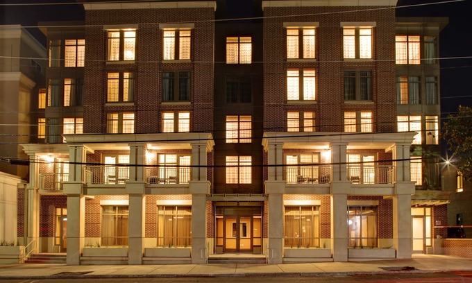 Ansonborough Hotel | Courtyard Charleston Historic District