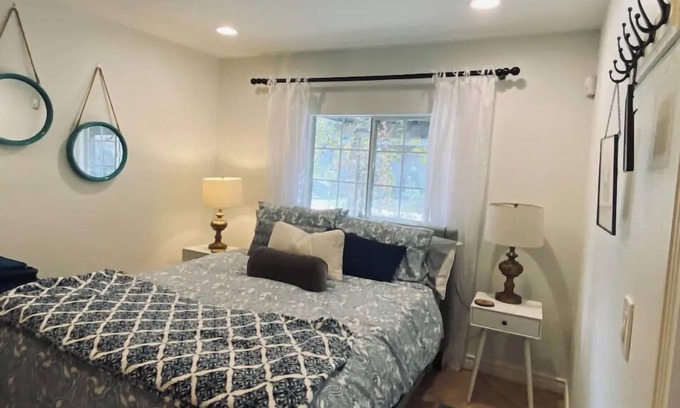 Temecula Cottage | Courtyard Cottage near Temecula Wine Country