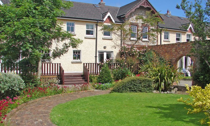 Bettystown House | Courtyard Holiday Cottage No 8