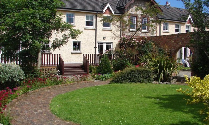 Bettystown House | Courtyard Holiday Cottages No 9
