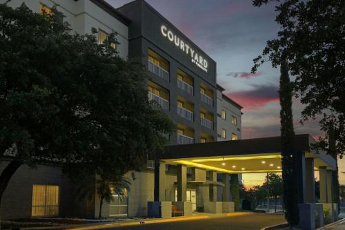 Apodaca Hotel | Courtyard Monterrey Airport