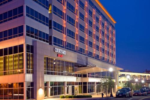 NoMa Hotel | Courtyard Washington, DC/U.S. Capitol