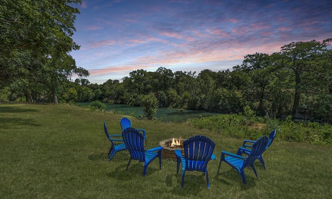 Martindale House | Cousins River Retreat I Log Home, River, Hot tub