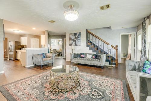 Barker House | Covered Patio and Yard Family Home in Katy