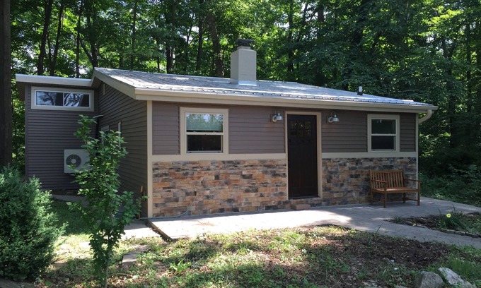 Cuba Cottage | Cowan Cozy Cottage