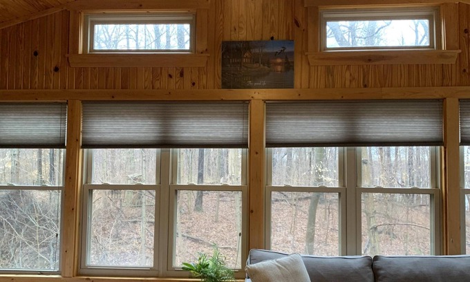 Cuba Cabin | Cowan Lake Retreat is the perfect getaway for the nature lover or just to relax.