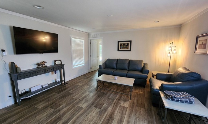 Tyler House | Cowboy Quarters