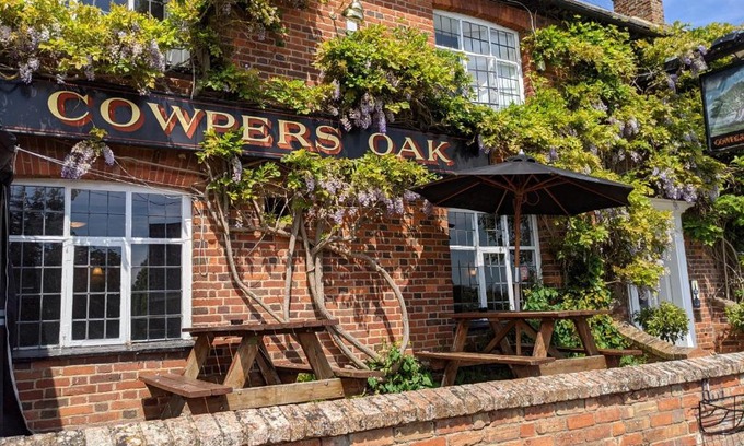 Weston Underwood Bed & Breakfast | Cowpers Oak