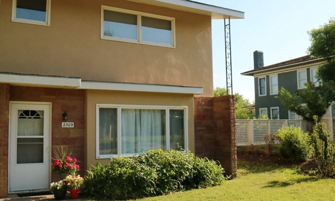 Miles City Condo | Cowtown Condominium End Unit