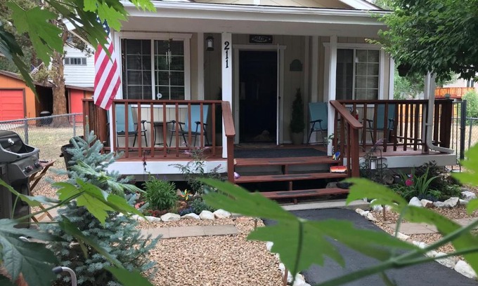Peter Pan House | Coy Cottage