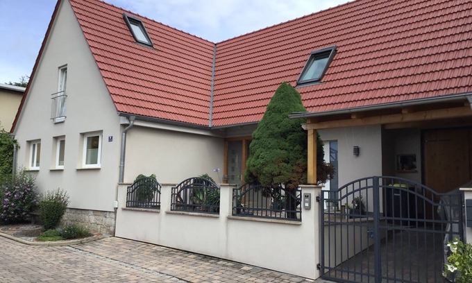 Kromsdorf-Nord Apartment | Cozy vacation apartment in the immediate vicinity of Weimar