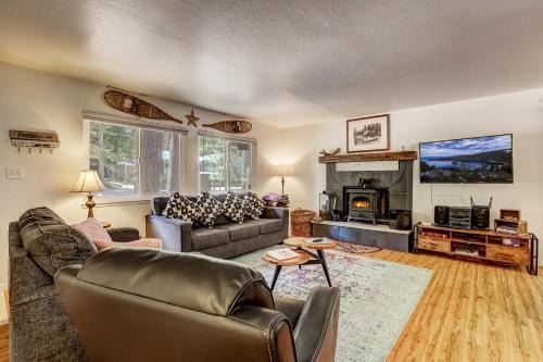 North Upper Truckee House | Coziness Cabin - Cute little cabin in the Tahoe woods