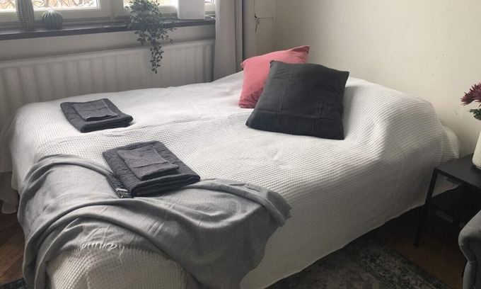 Albano Apartment | Cozy Östermalm Studio