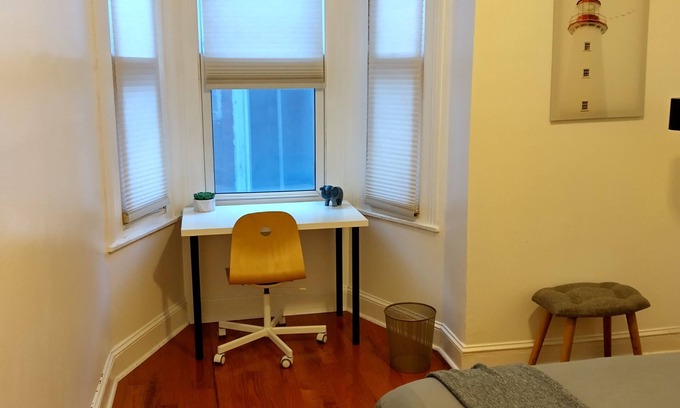 Washington Square West Apartment | Cozy - 1 bedroom 2 bedsnnice apartmen for friends or family