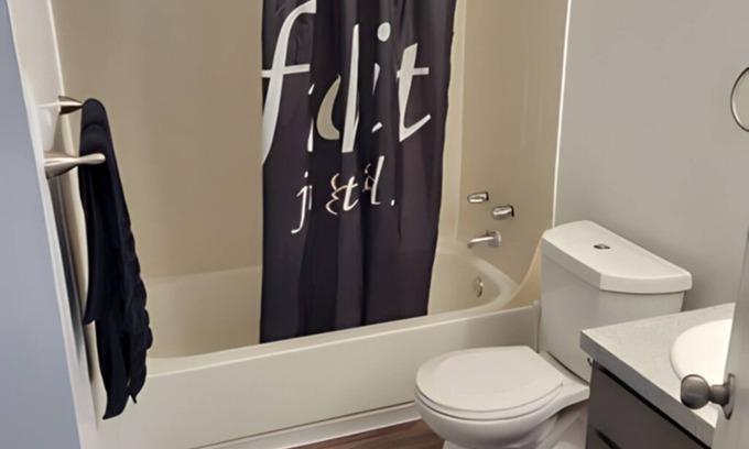 Chesterfield Apartment | Cozy 1-bedroom apartment with AC and WiFi in charming Chesterfield