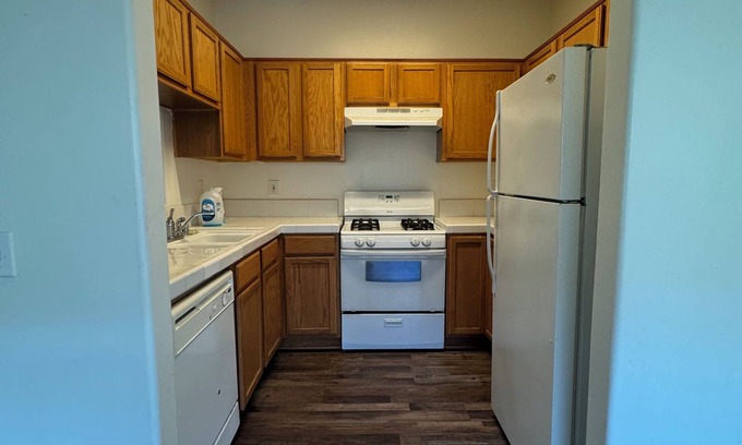 Oildale Apartment | Cozy 1-bedroom apartment with WiFi, AC in delightful Bakersfield