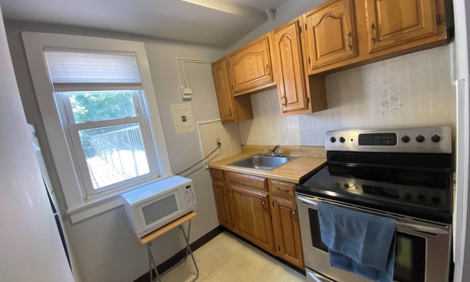 Allentown Apartment | Cozy 1-bedroom apartment in serene Allentown with AC