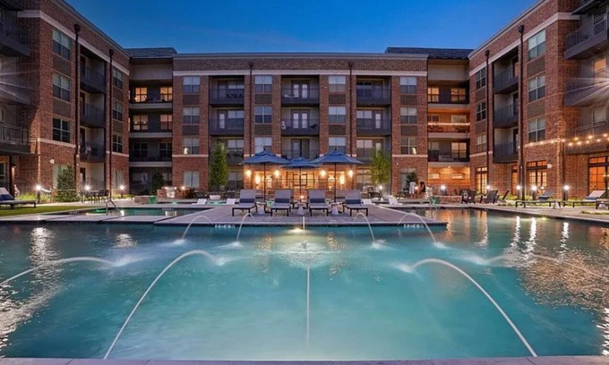 South Arlington Apartment | Cozy 1-bedroom apartment in marvelous Mansfield with WiFi, AC, fitness room