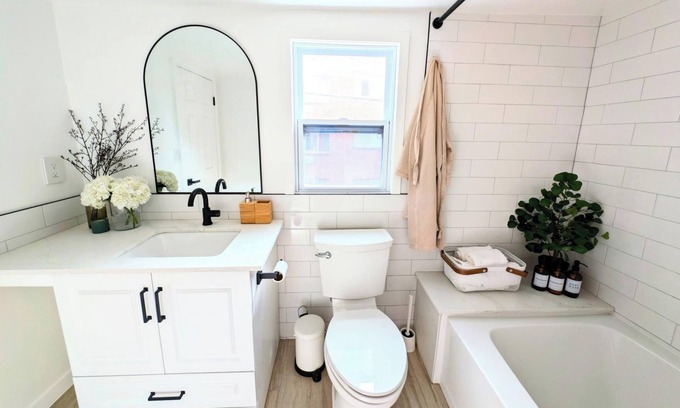 Speer Apartment | Cozy 1 Bedroom Apartment in Denver